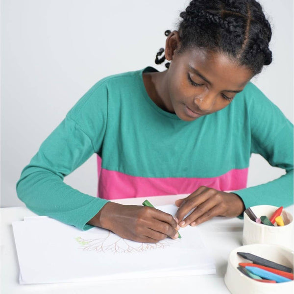 Triangular Beeswax Crayons – Natural & Easy to Grip