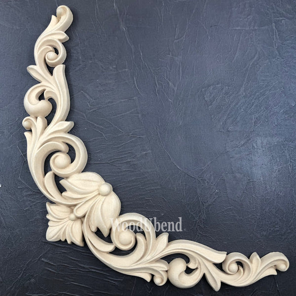 Curbed Pediment from The House of Mendes - WUB6061