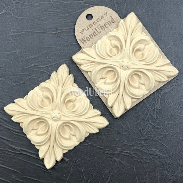 Pack of Two Square Floral Centrepieces from The House of Mendes