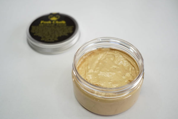 Posh Chalk Metallic Paste – Shiny Gold 110 ml – product or project image 2