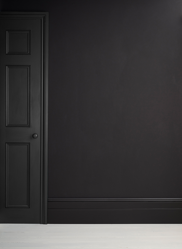 Athenian Black  - Satin Paint by Annie Sloan