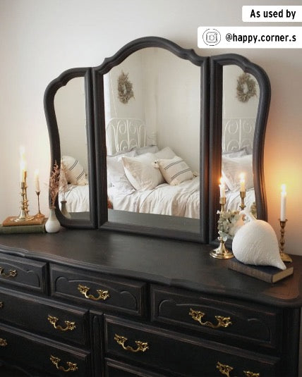 Athenian Black - Annie Sloan Chalk Paint®