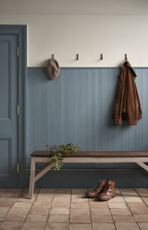Cambrian Blue - Annie Sloan  Satin Paint®