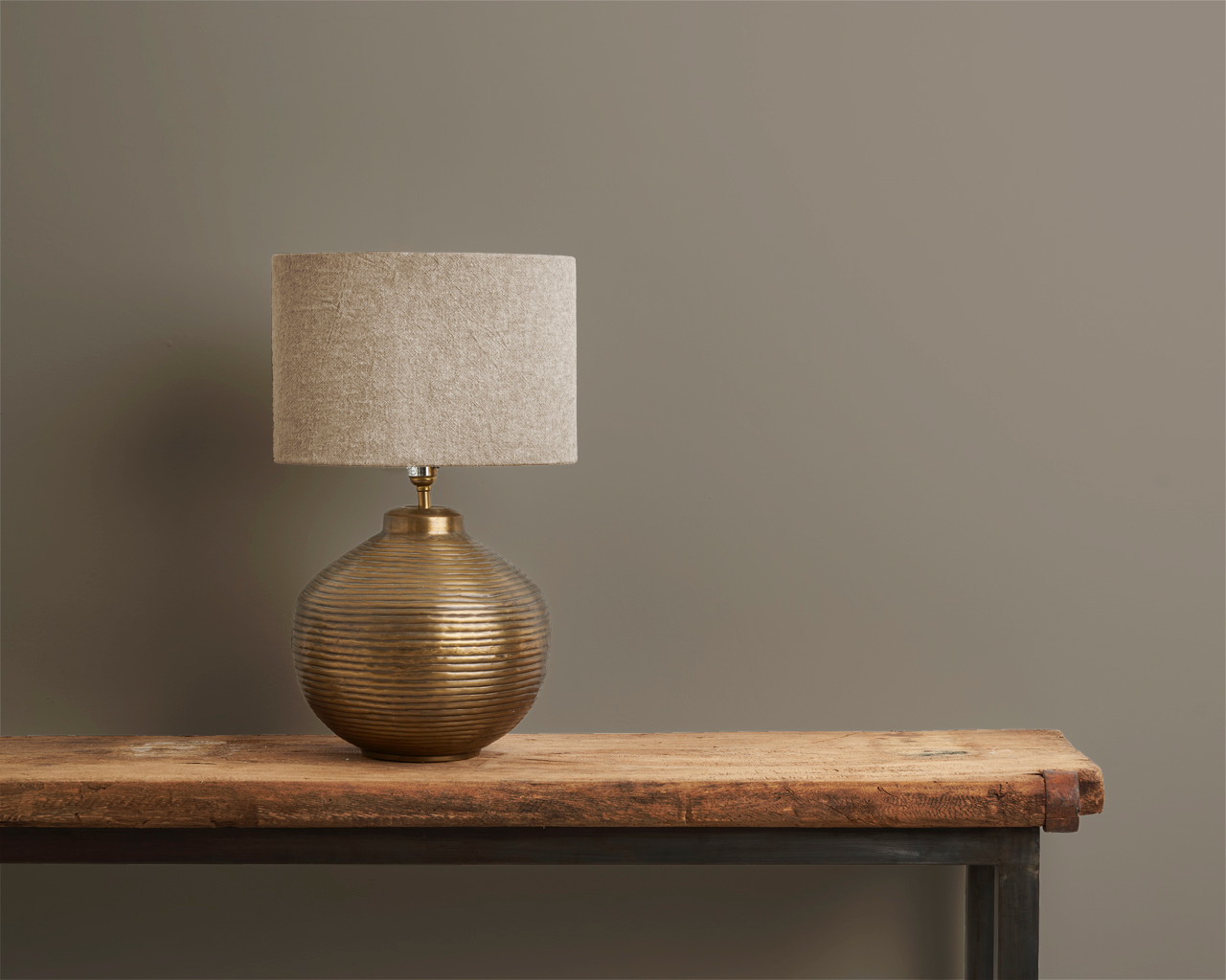 French Linen - Annie Sloan Wall Paint
