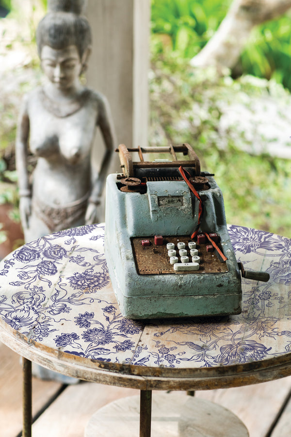 IOD Indigo Floral IOD Paint Inlay 12x16 Pad™