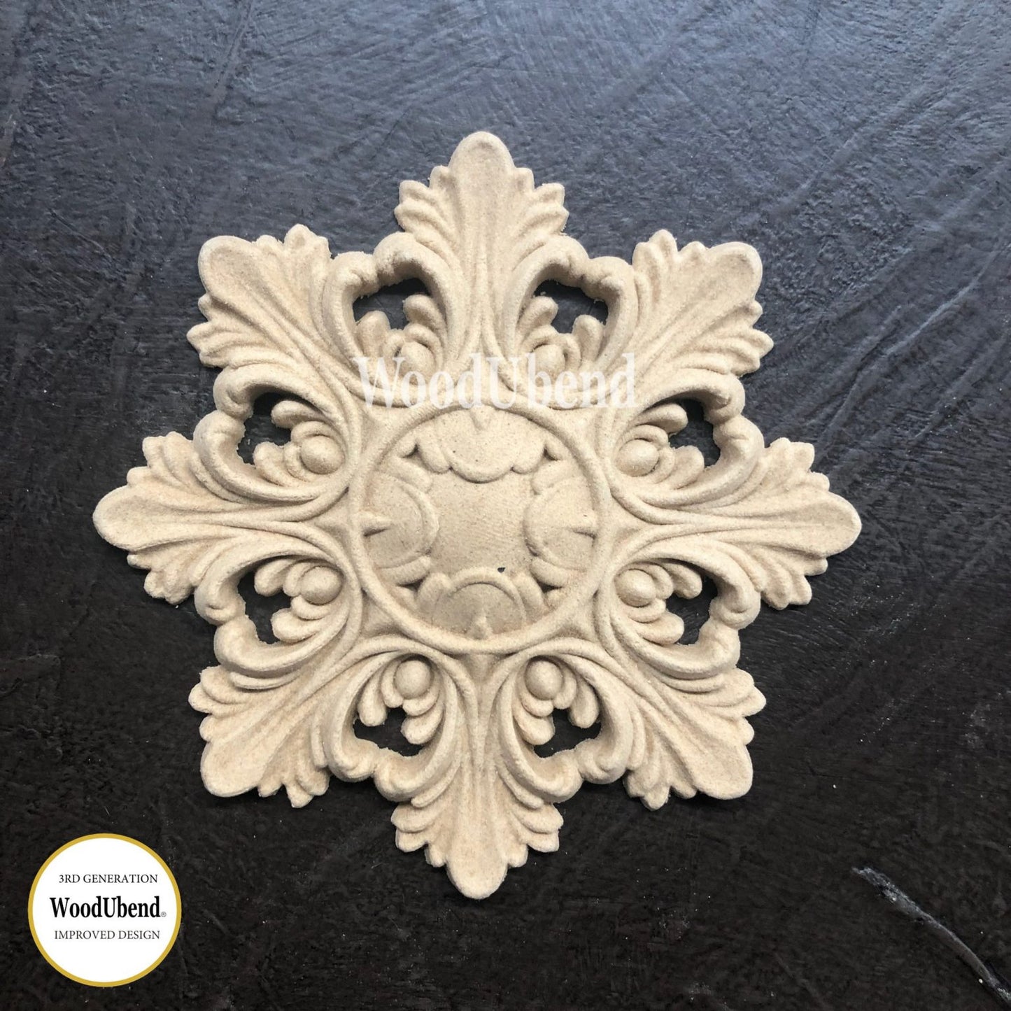 Pack Of Two Decorative Centerpieces WUB 1323.18 18x18cm