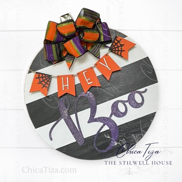 Hey Boo Halloween  - Round  Wood Door Sign | Hanger | ChicaTiza