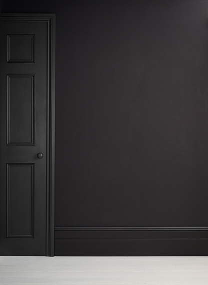 Athenian Black  - Satin Paint by Annie Sloan