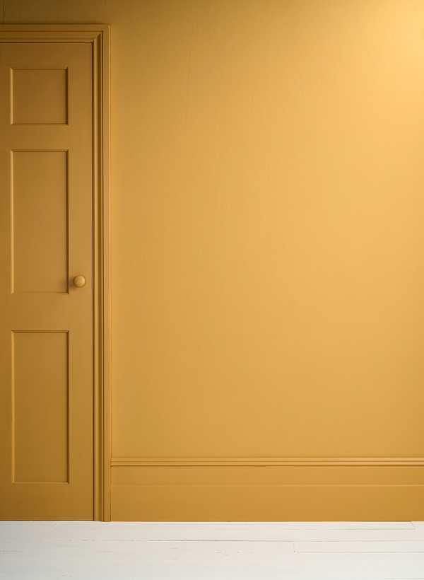 Carnaby Yellow  - Satin Paint by Annie Sloan