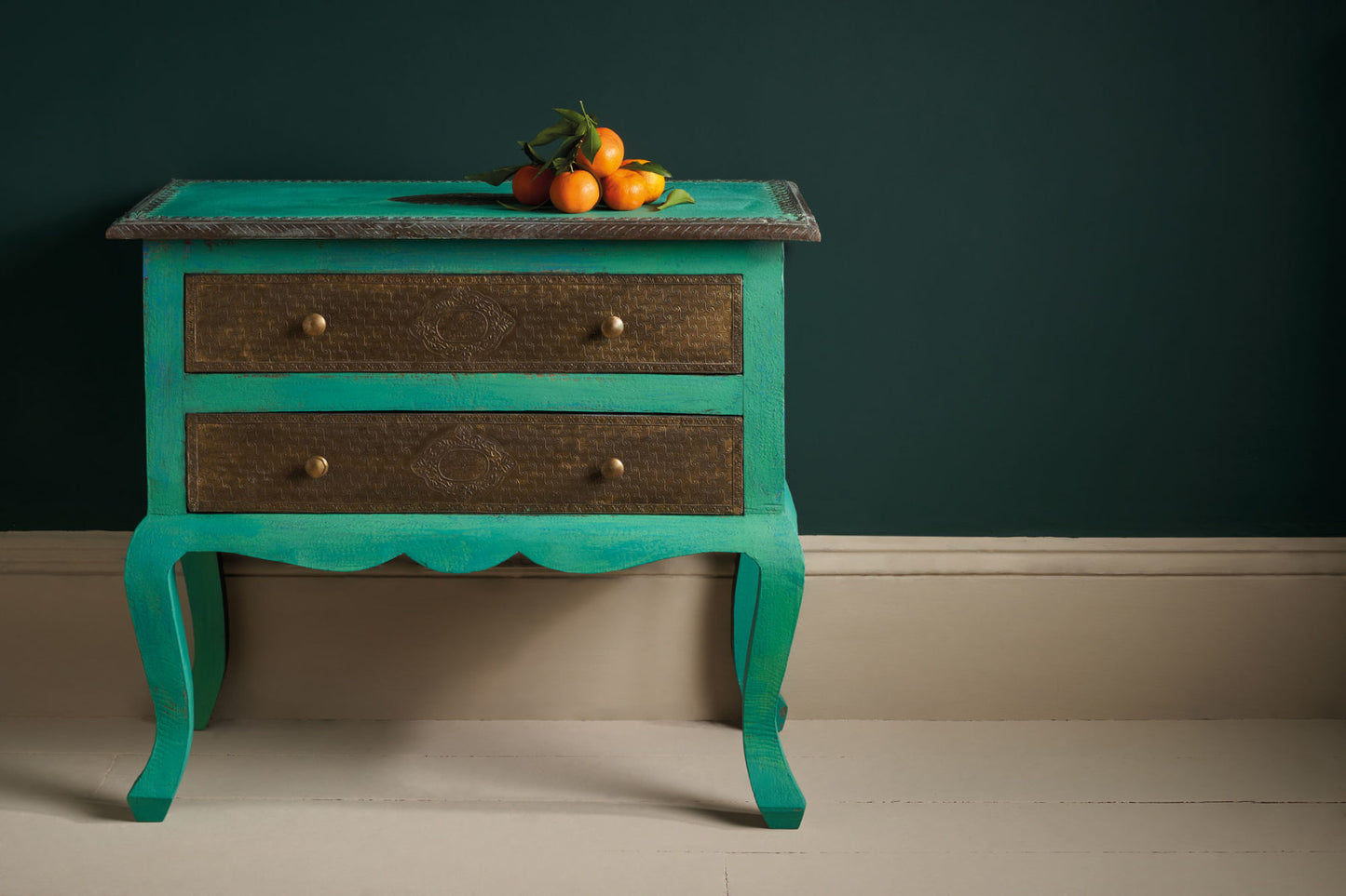 Knightsbridge Green - Annie Sloan Wall Paint