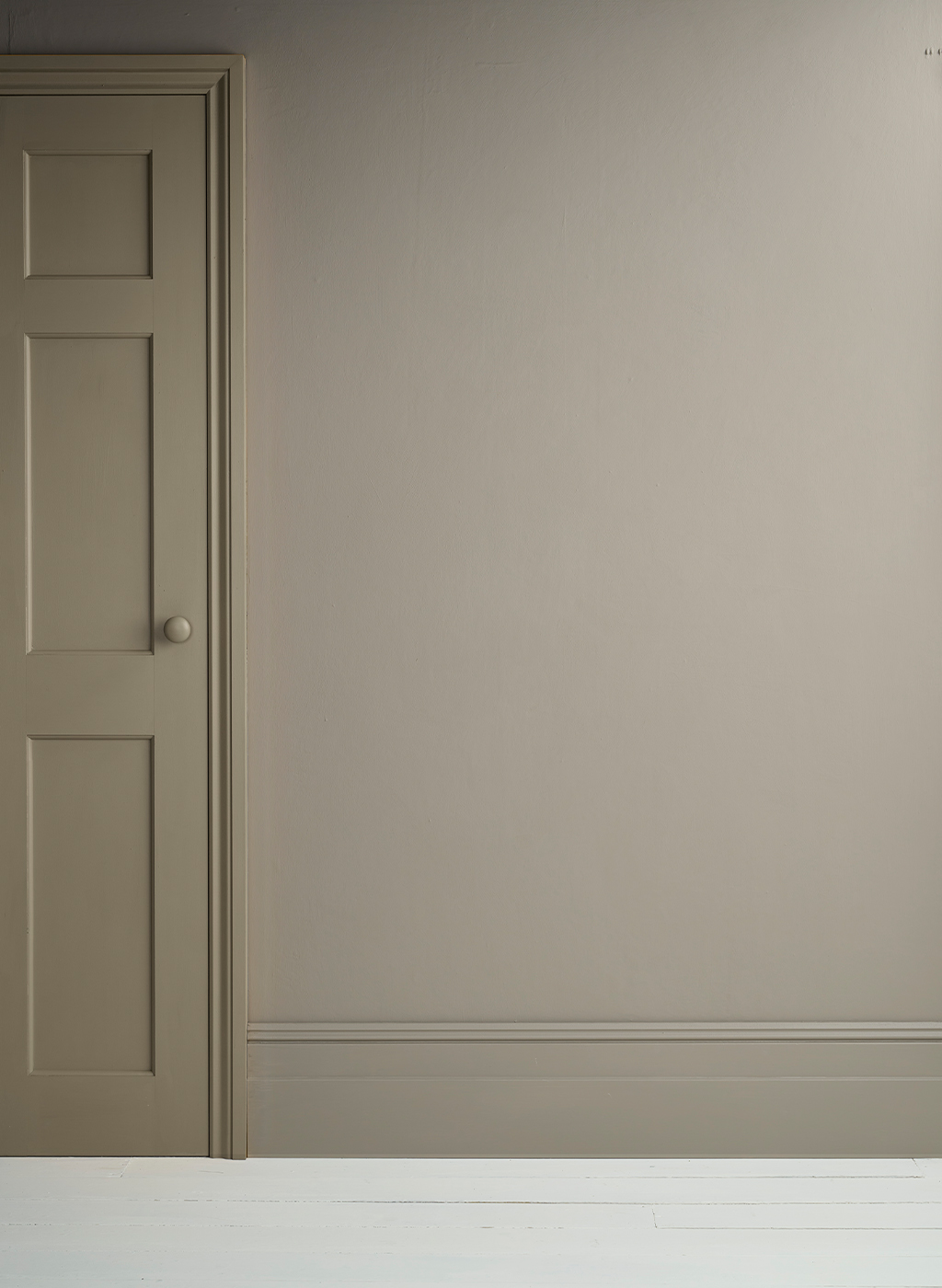 French Line - Annie Sloan  Satin Paint®