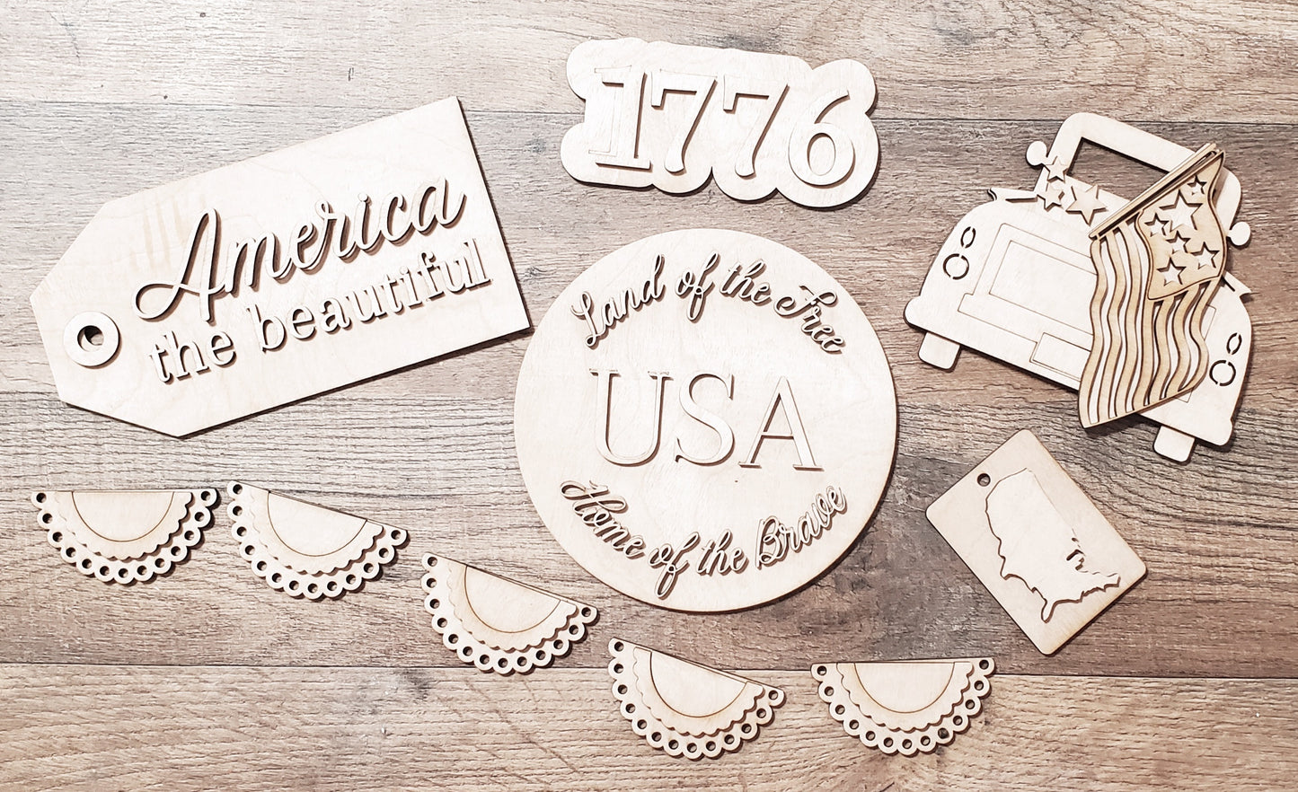 Patriotic Wood Tiered Tray kit  | Chica Tiza